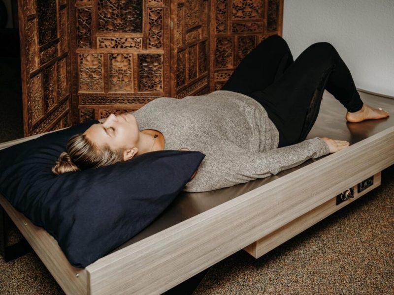 bx-QuantumWellnessBed2022SaguaroStudiosPhotography-38-min-1024x721